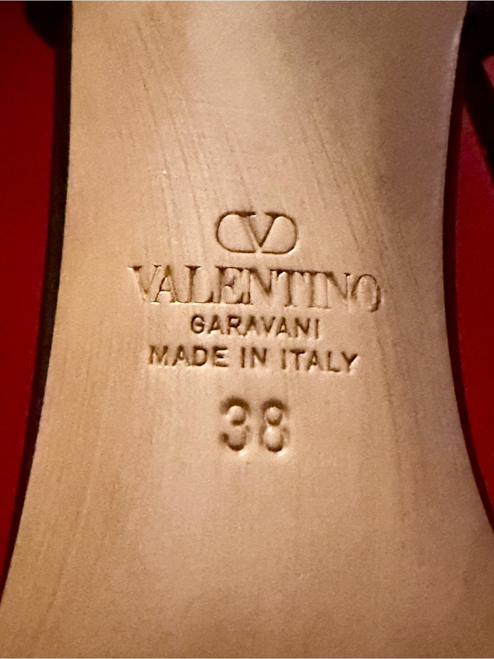 Valentino Garavani VLogo Black Leather Kitten Slingback - Picture 4 of 11
